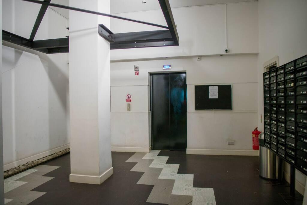 Manchester City Centre Apartment, Skyline View מראה חיצוני תמונה
